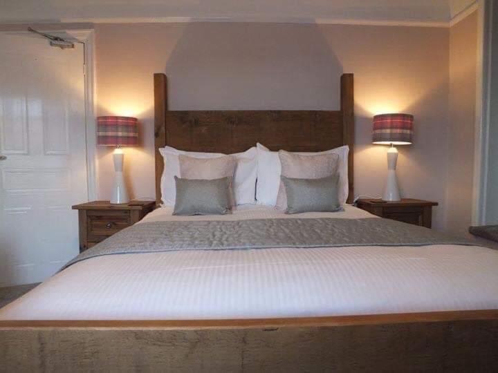 Devonshire Arms Inn Cracoe Bagian luar foto