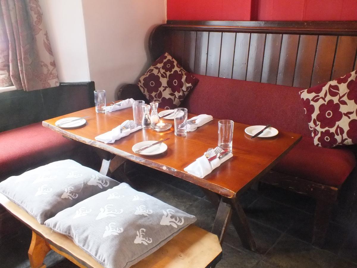 Devonshire Arms Inn Cracoe Bagian luar foto